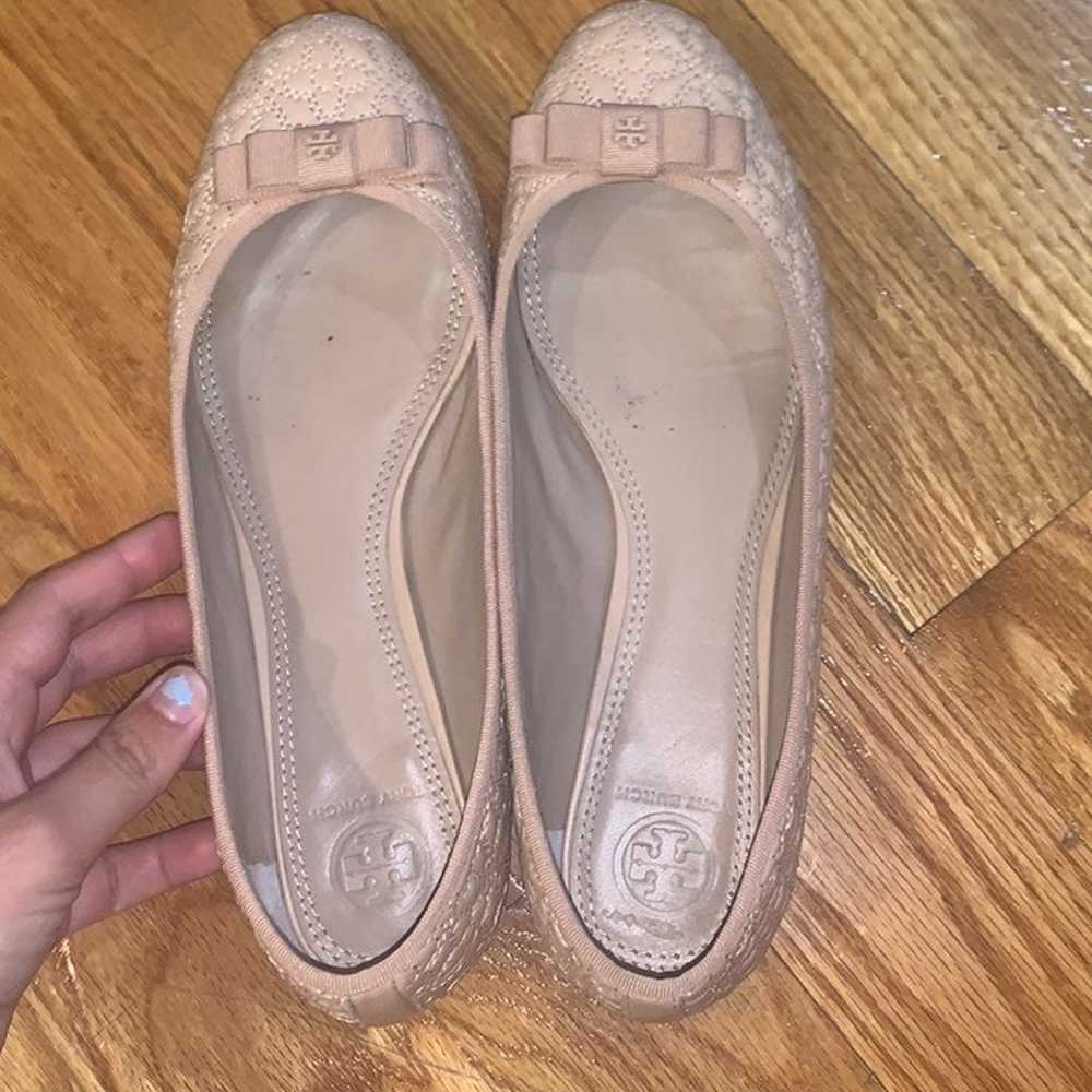 Tory Burch Nude Pink Flats Gem