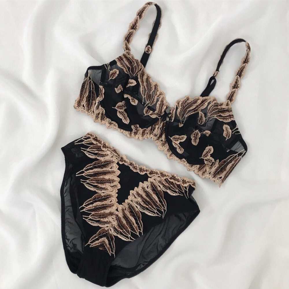 French Embroidered Feather Lingerie Set Gem