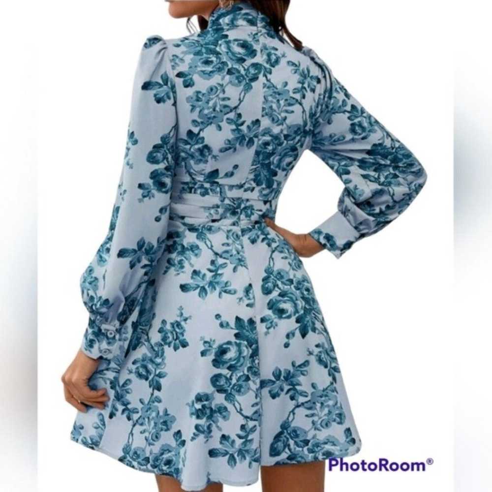 Womens Floral Peekaboo Front Swing Dress Baby Blu… - image 3