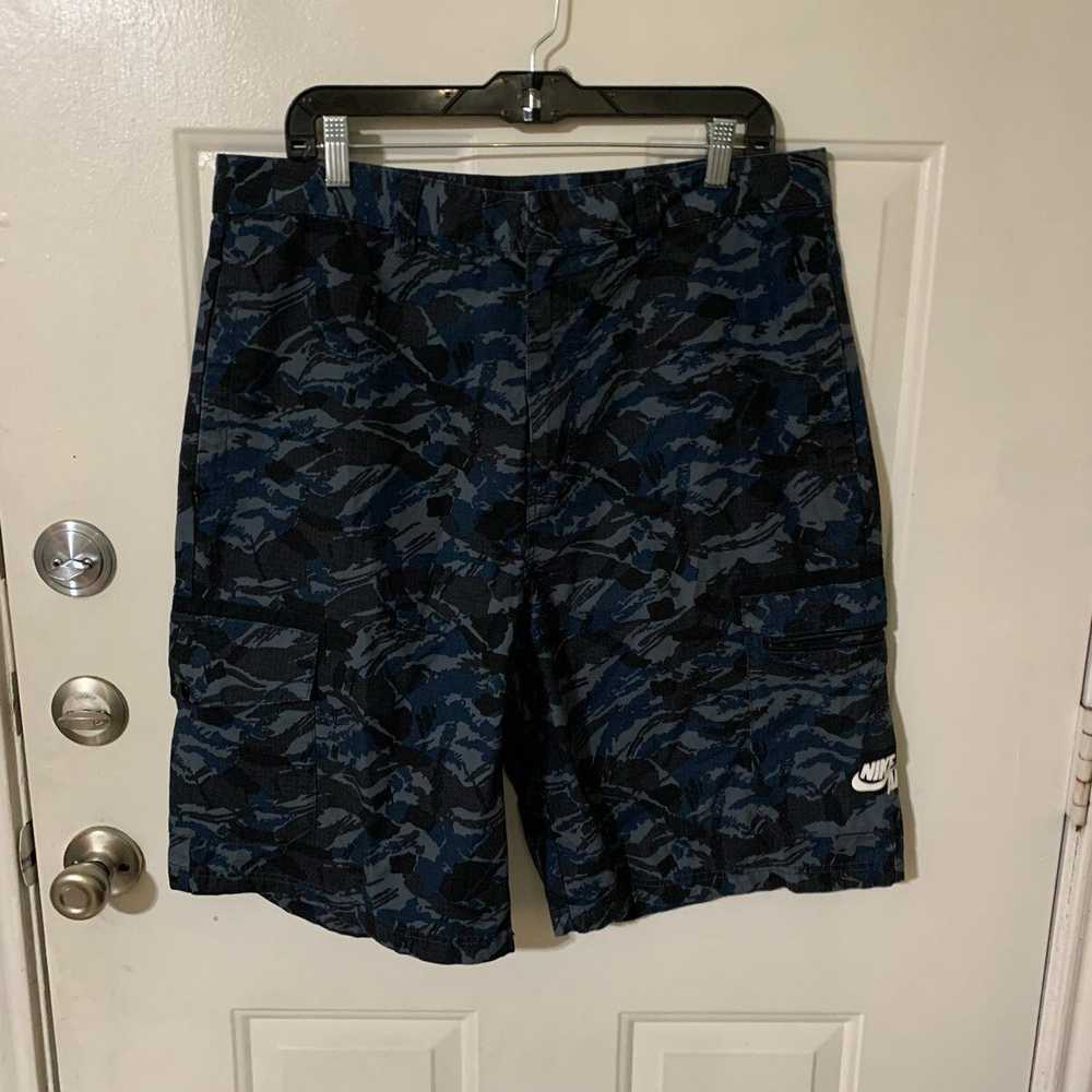 Nike Nike AIR Camo Cargo shorts - image 2