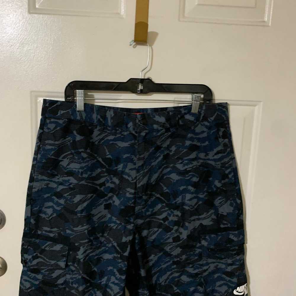 Nike Nike AIR Camo Cargo shorts - image 5