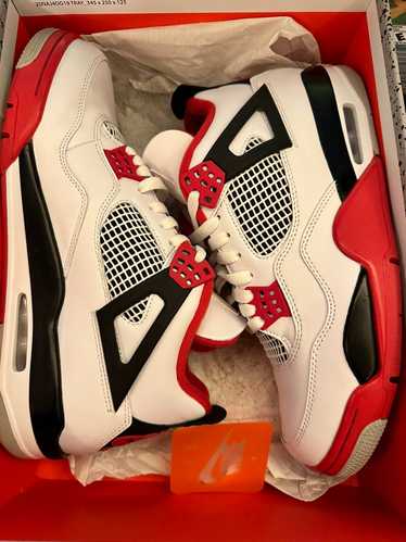 Jordan Brand Jordan 4 “fire red”
