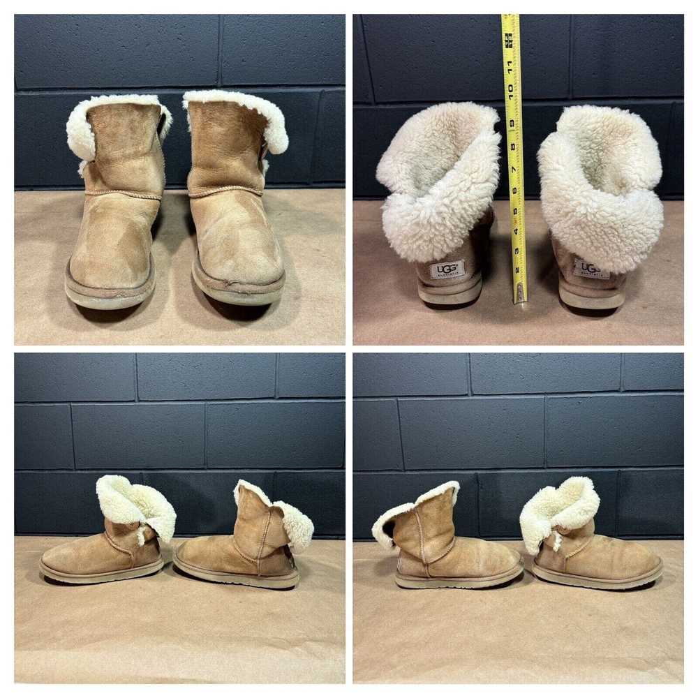 Ugg UGG Bailey Button Size 10 Sheepskin Boots 5803 - image 3