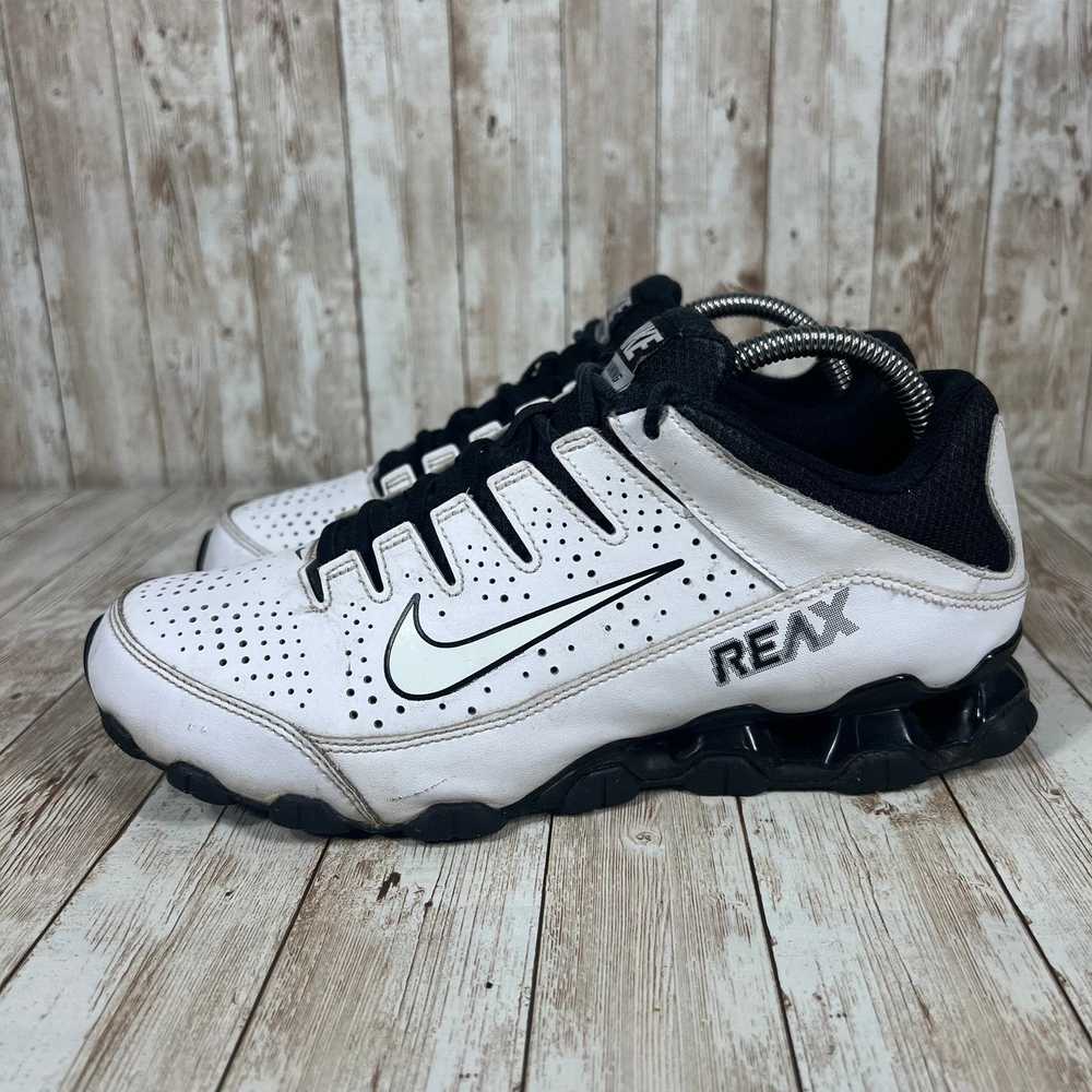 Nike Nike shox reax trainers mens 8.5 white black - image 2