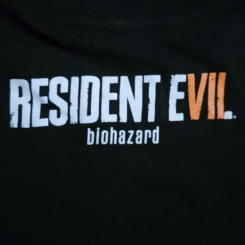 RESIDENT EVIL Biohazard SHIRT Capcom × Loot Crate… - image 1