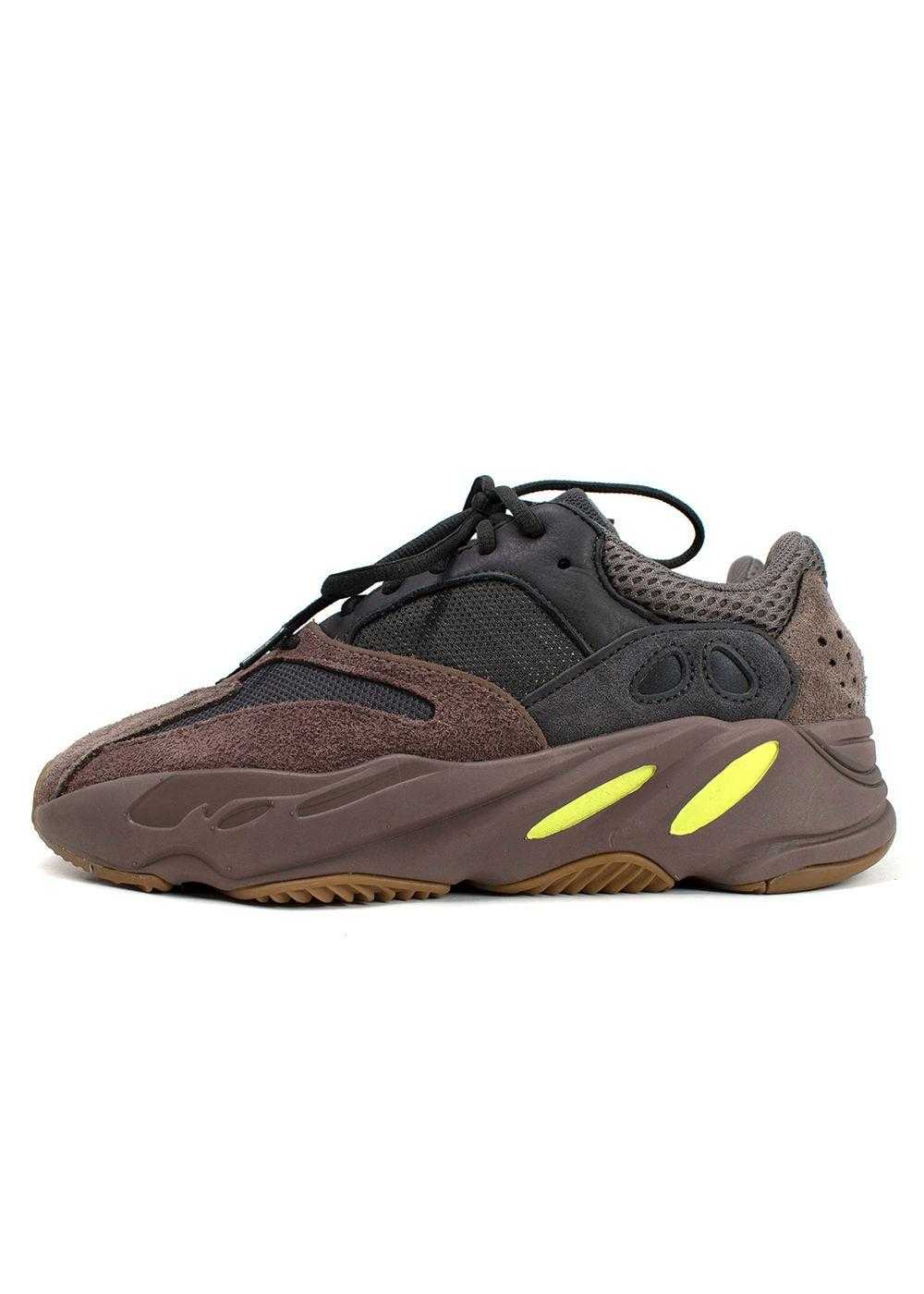 Yeezy x Adidas Yeezy Boost 700 Mauve Sneakers - image 4
