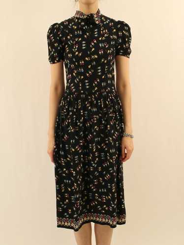 1940s Black Rayon Crepe Floral Daisy Print Frontzi