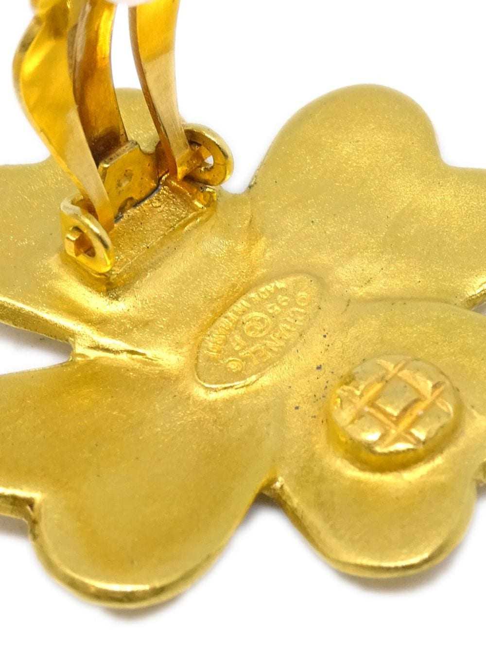 CHANEL Pre-Owned 1995 CC clover earrings - Gold - image 4