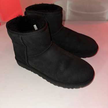 Uggs Short Boots size 9 womens - image 1