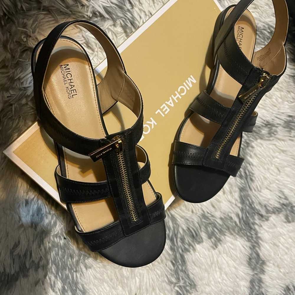 Michael Kors Berkley Flat - image 1