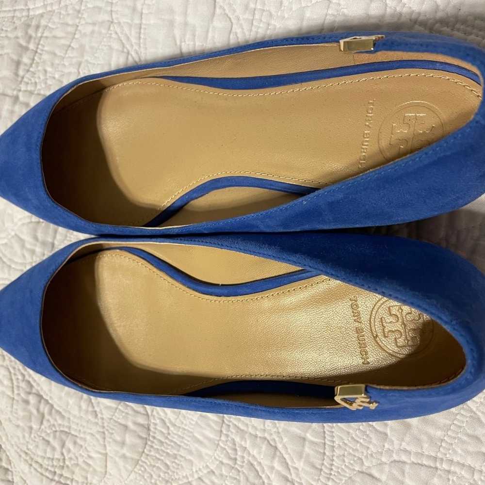 Tory Burch Blue Leather Flats - image 4