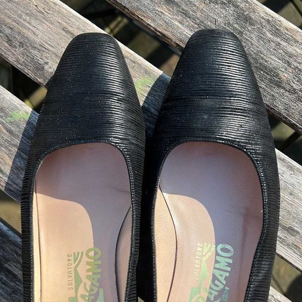 Ferragamo black leather loafer slip on flat class… - image 4