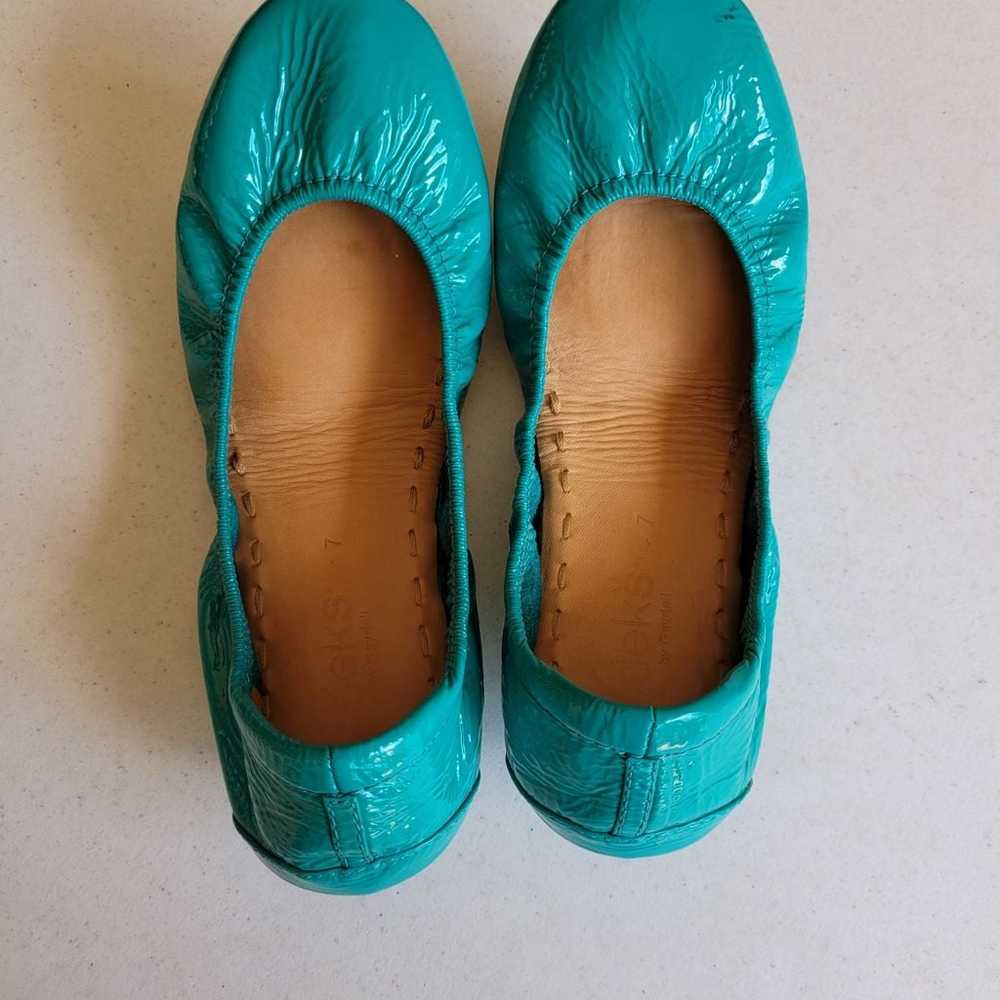 Tieks Blue Patent Flats 7 - image 1