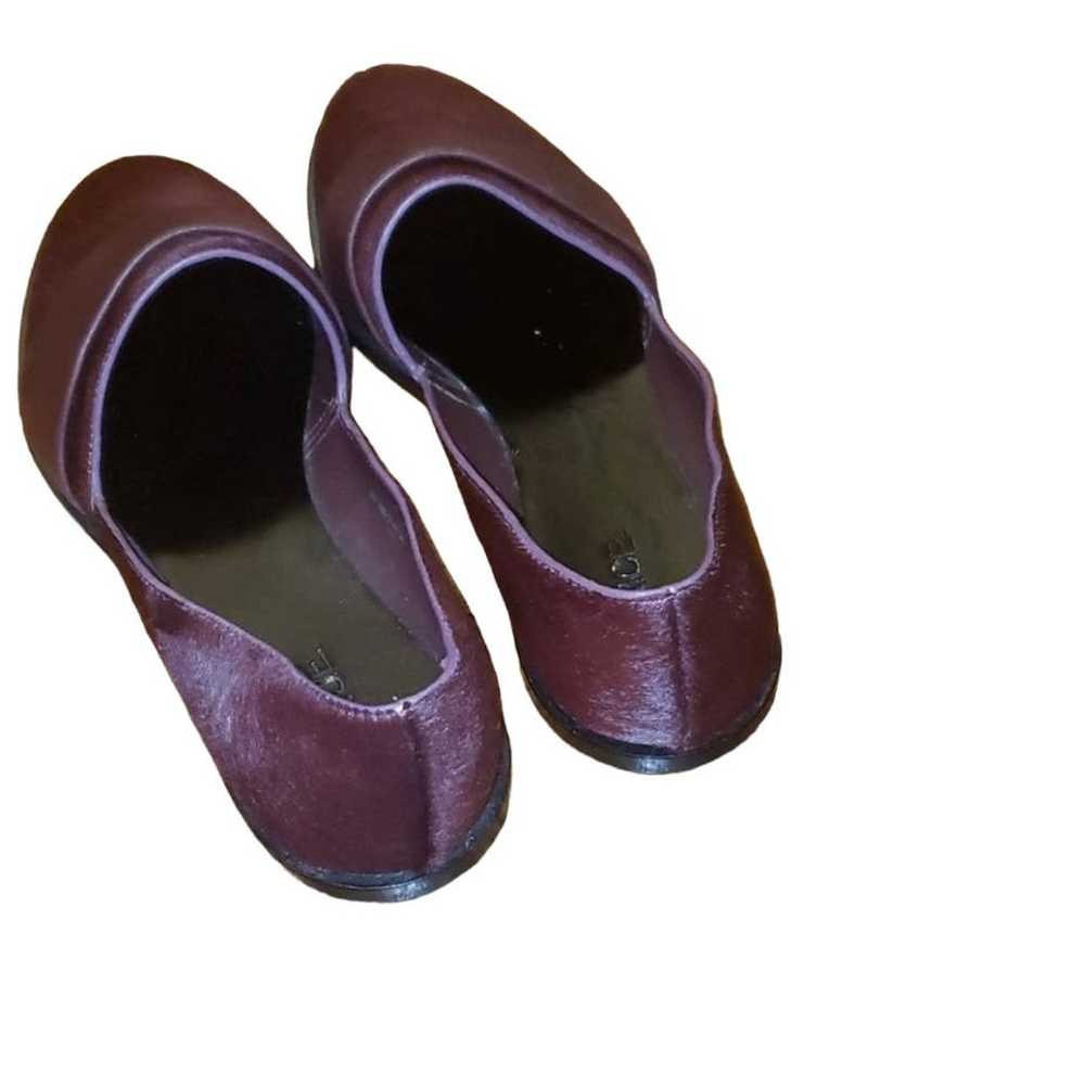 VINCE Burgundy Pony Hair Loafers size US 6 EUR 36 - image 3