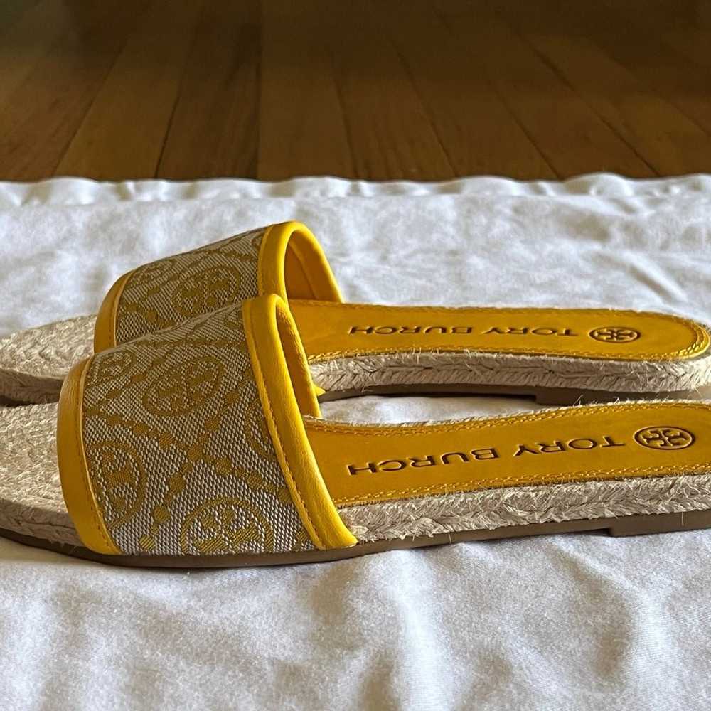 Tory Burch T Monogram Flat Slide NWOB SZ 5.5 - image 7