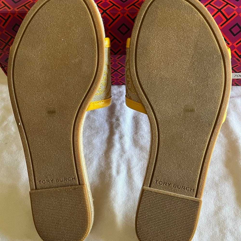 Tory Burch T Monogram Flat Slide NWOB SZ 5.5 - image 9