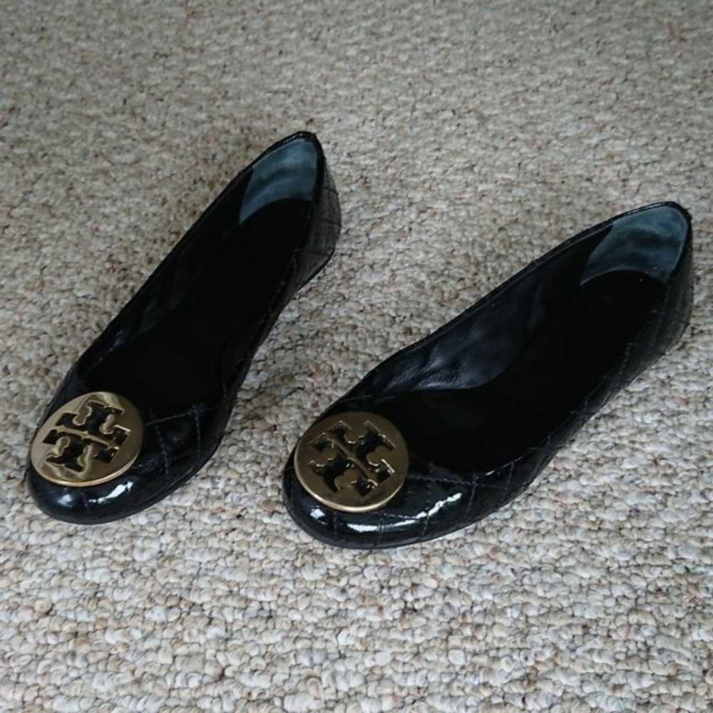 Tory Burch Quinn Quilted Patent black Ballerina F… - image 8