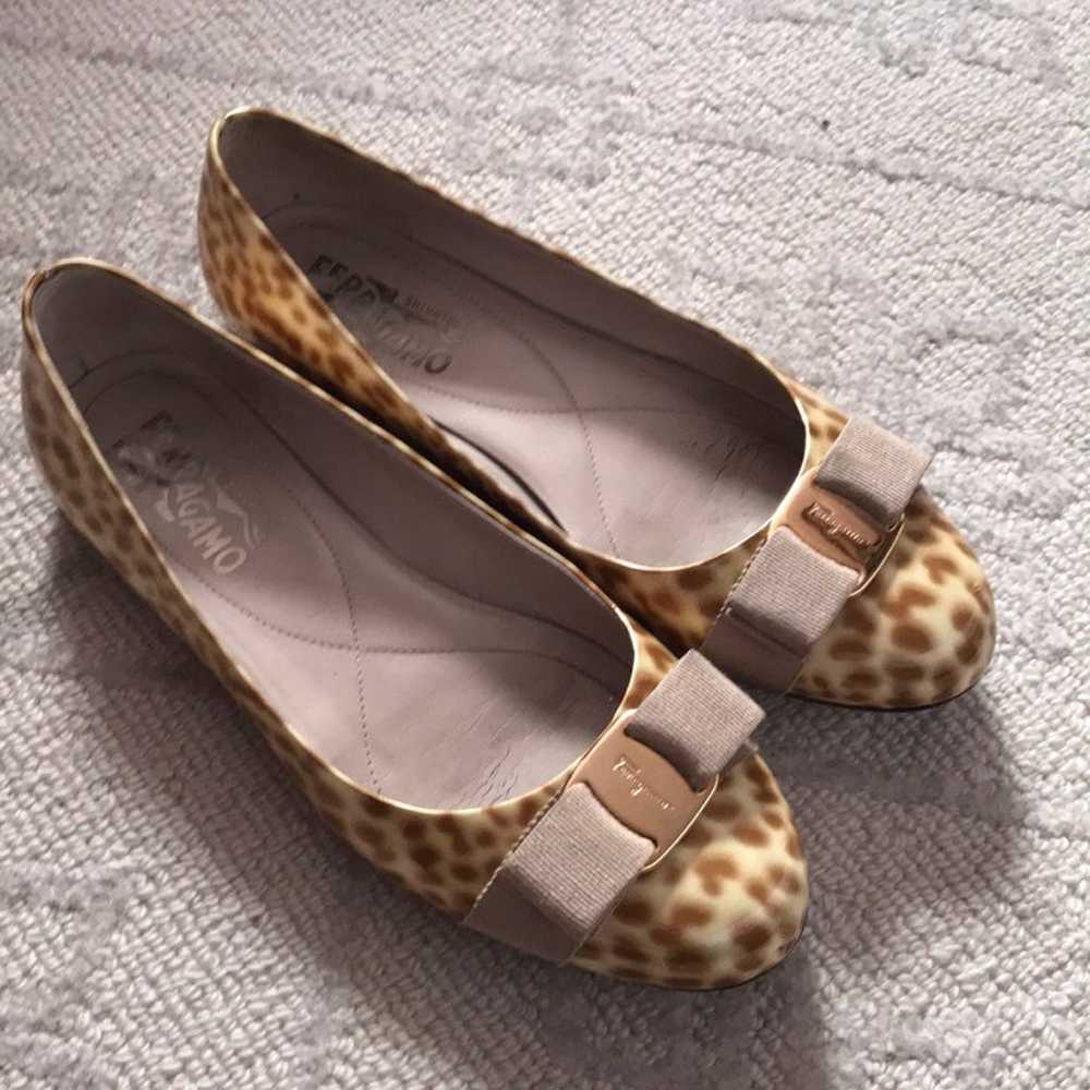 Ferragamo Leopard Varina Flats 7 D Wide - image 1