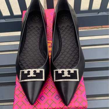 Tory Burch Flats Gigi black 8.5 NIB - image 1