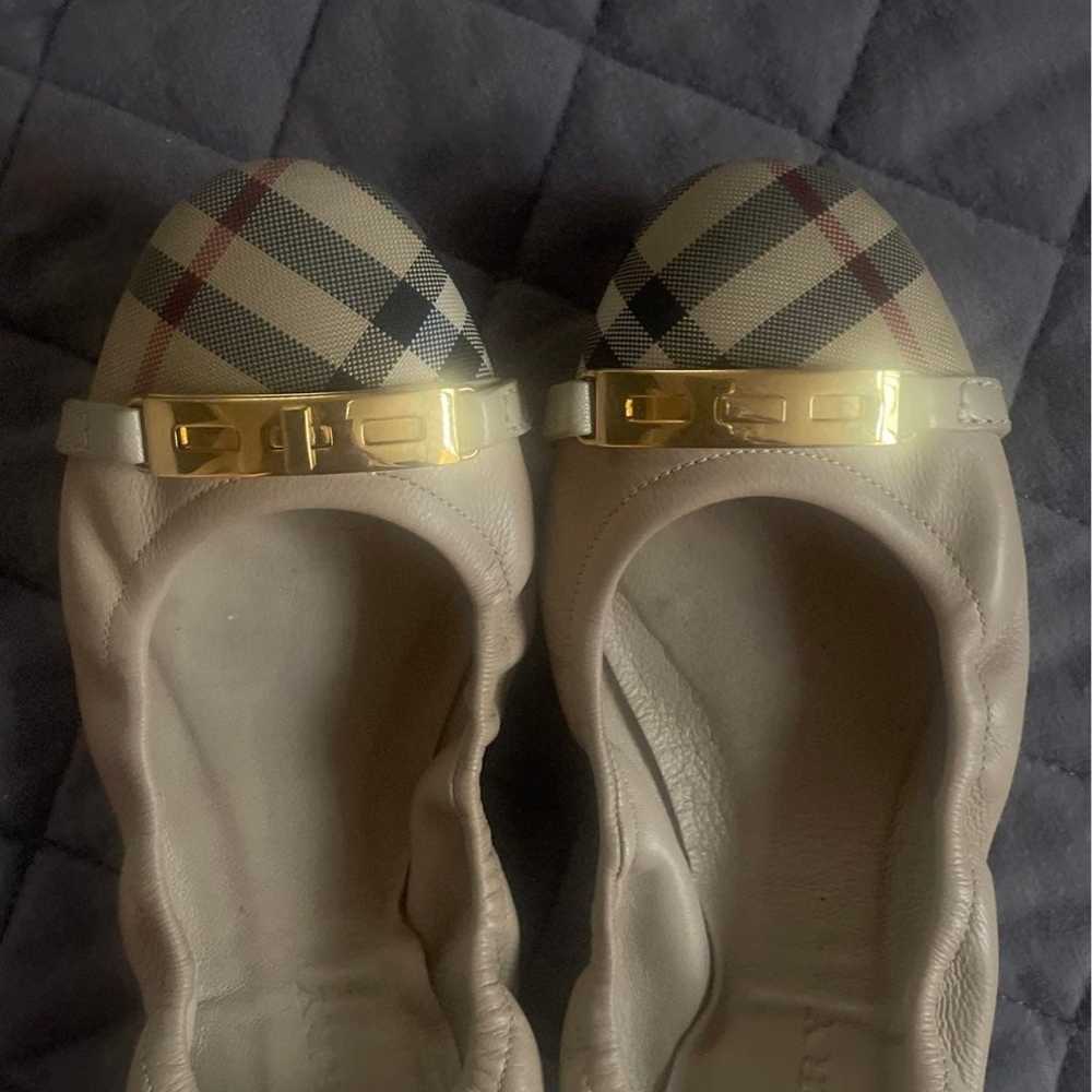 Burberry leather flats - image 2