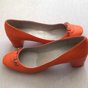 Balenciaga orange leather heels size 41