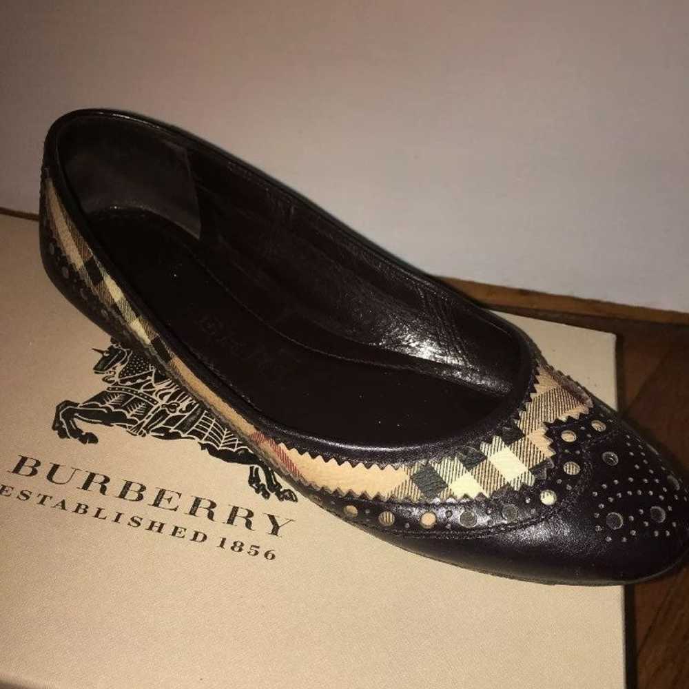 Burberry Checked Flats Size 7.5 - image 3