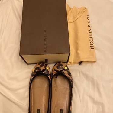 Louis Vuitton ballet flats