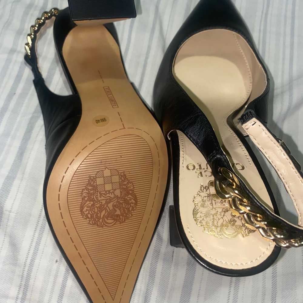 Closed heels. Vince Camuto Brand. - image 3