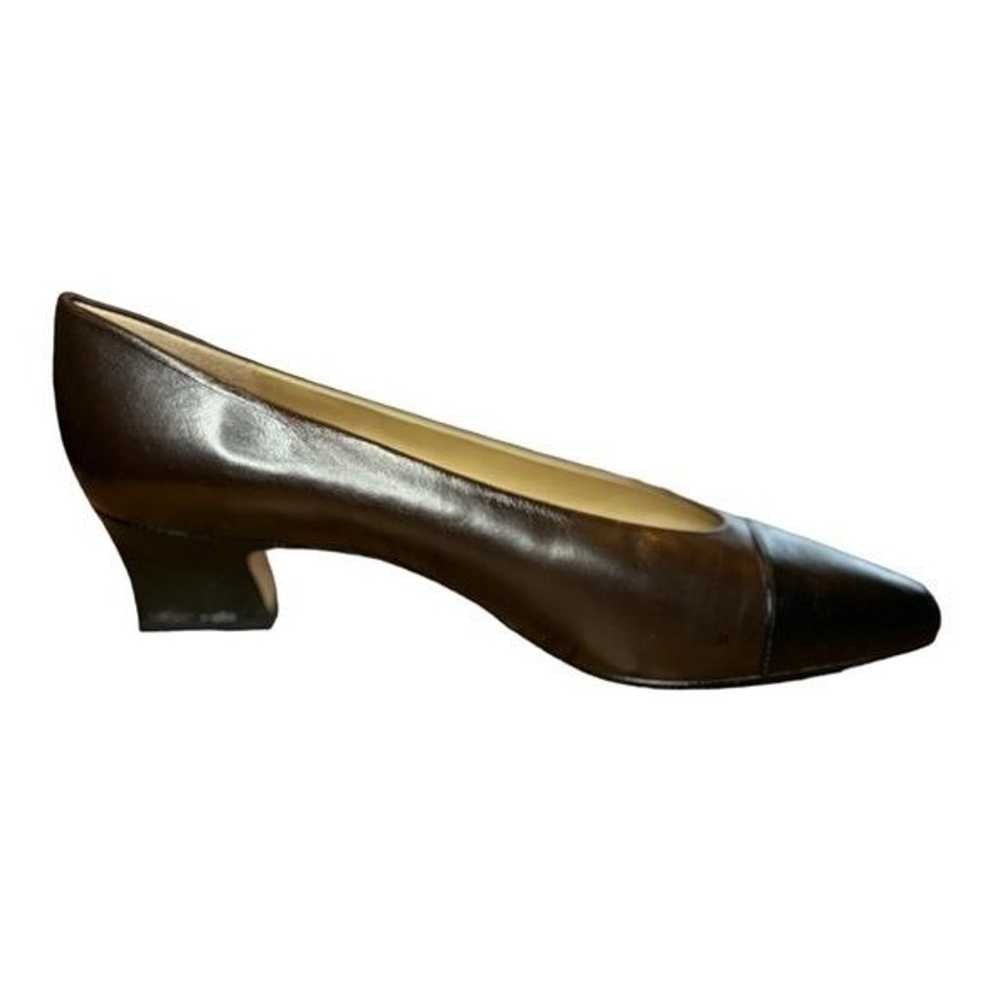 Etienne Aigner Ann Marie Leather Pumps Brown and … - image 2