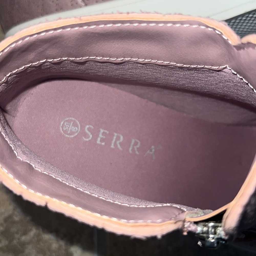 Serra size 9 heels light purple - image 3