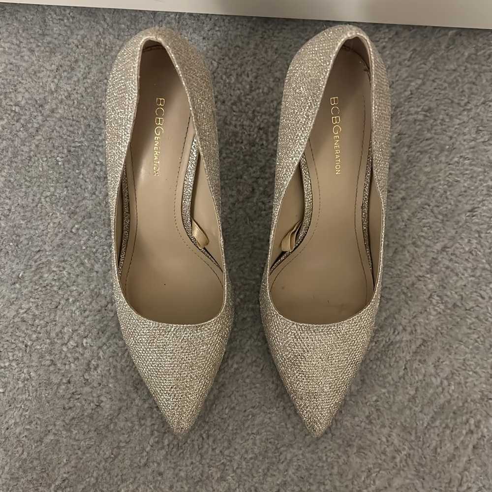 bcbg white heels