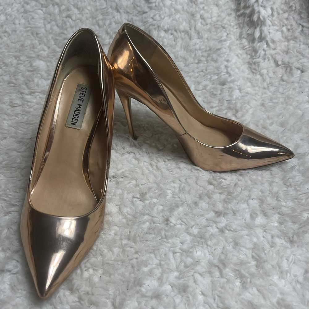 Steve Madden Daisie Rose Gold Patent faux leather… - image 2