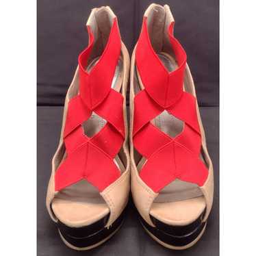 The Limited size 7 1/2 Platform sandals 5"heels R… - image 1
