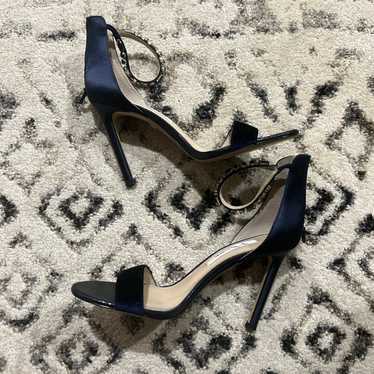 Nina New York navy blue heels