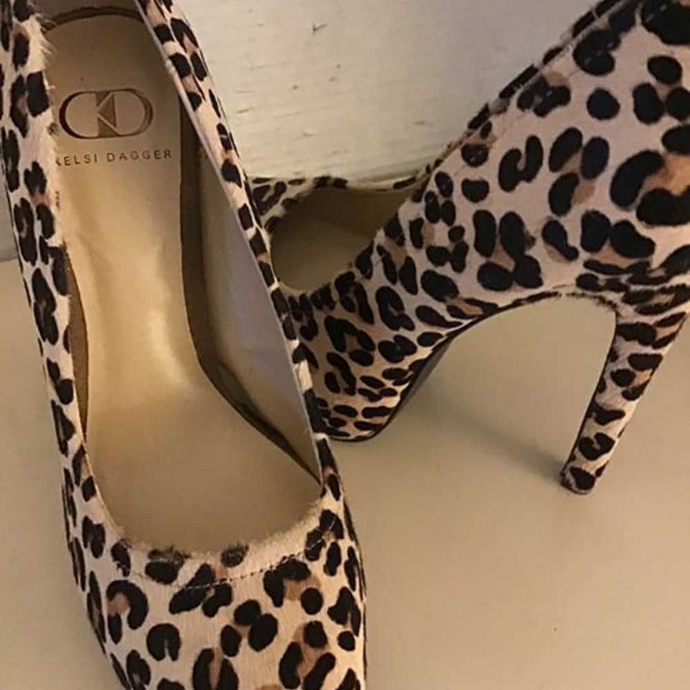 Kelsi Dagger women animal print platform pump hee… - image 1