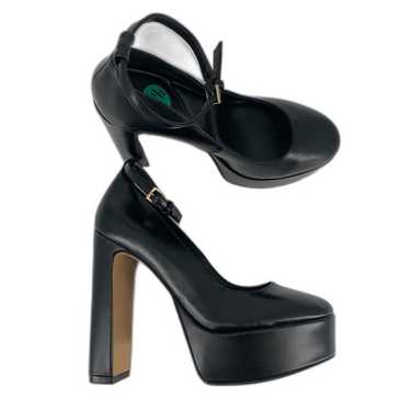 Aldo black high heeled pumps 7.5
