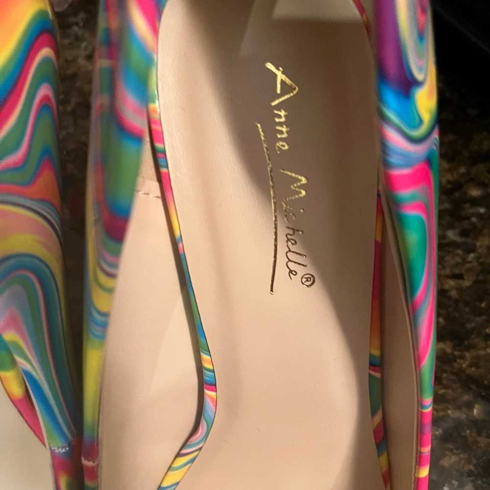 Anne Michelle rainbow abstract pumps heels - image 4