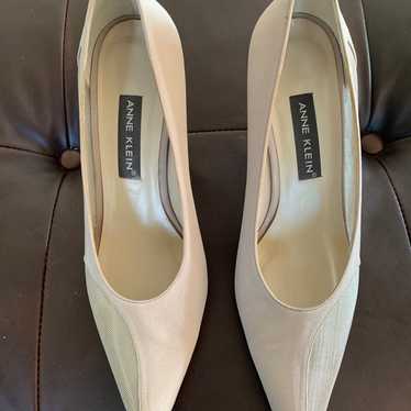 Anne Klein, Silver mesh/Taupe pumps - image 1