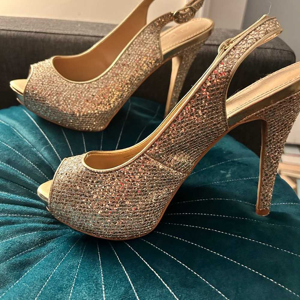 Gold glittery heels - image 3