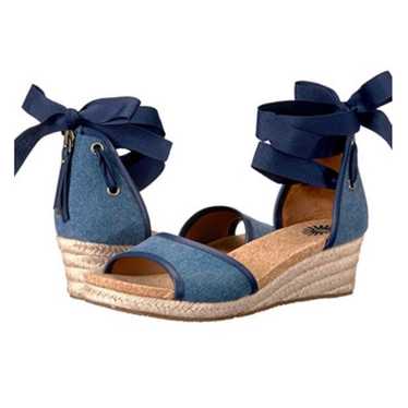 UGG Amell Wedge Sandals (10)