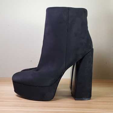 Guess Women's Size 9.5 Faux Suede Platform Heeled… - image 1