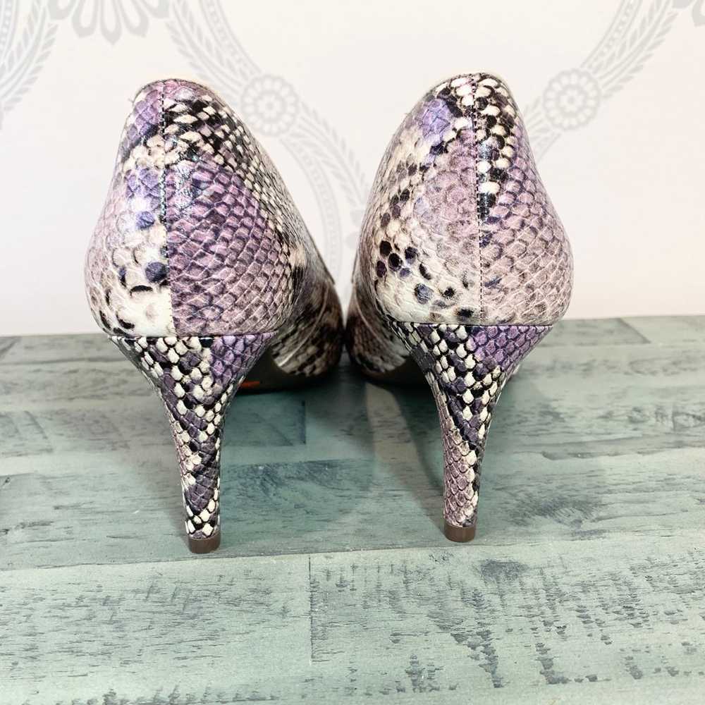 Rockport Shoes Pumps Snakeskin Purple 6.5 NWOB - image 4