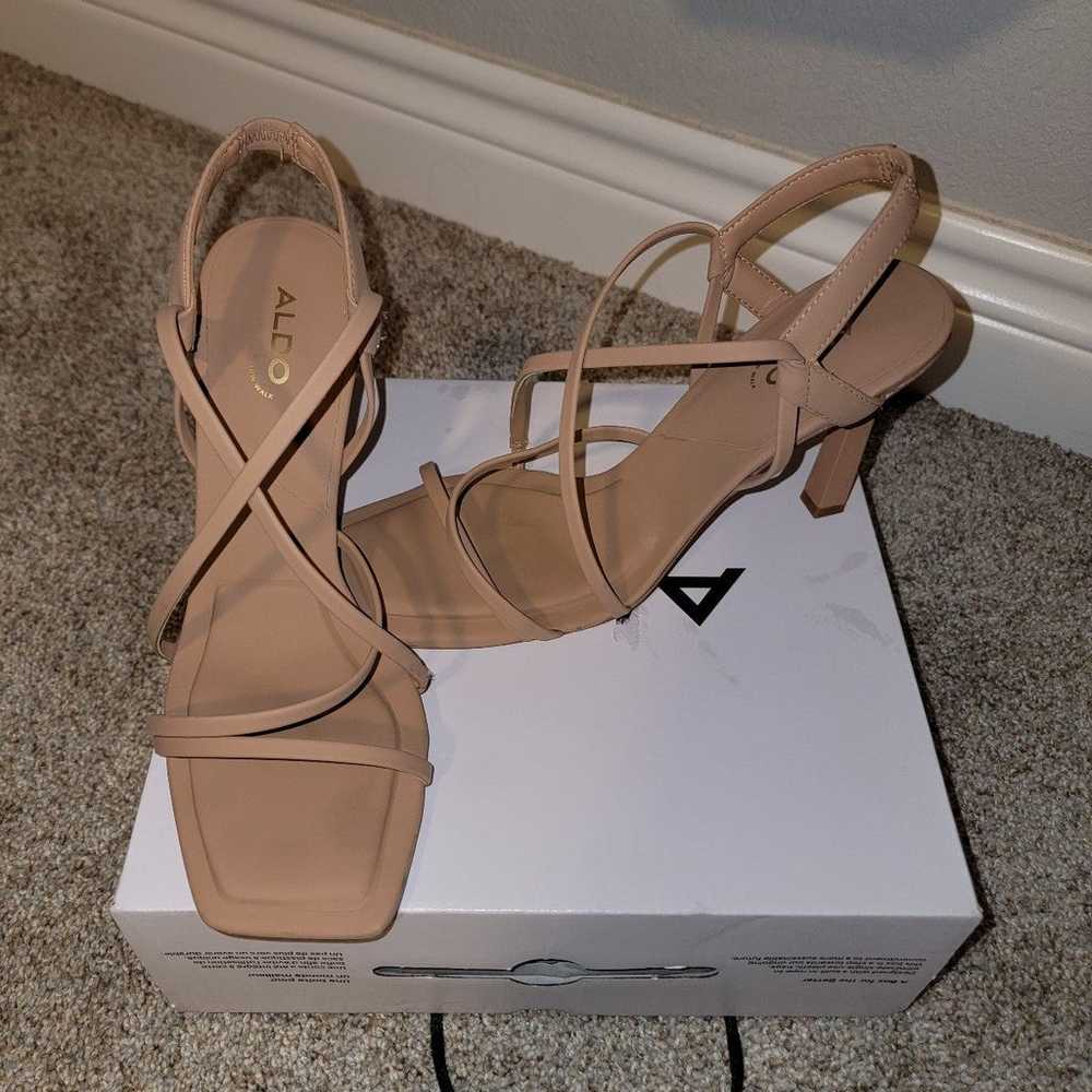 Nude heels - image 1