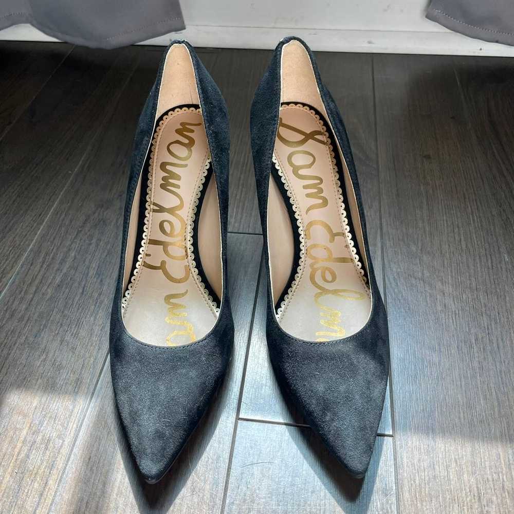 Black heels - image 1