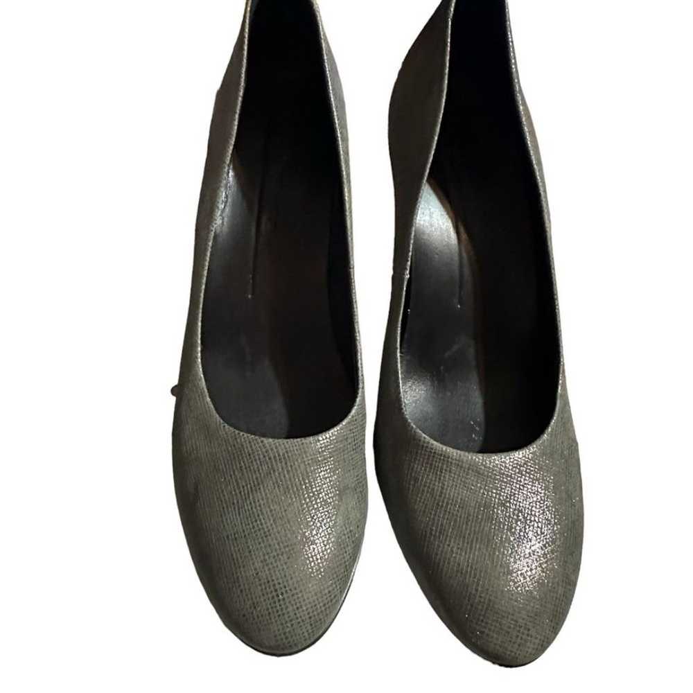 Ecco Snakeskin Print Heel Shape 75 Gray Metallic … - image 2
