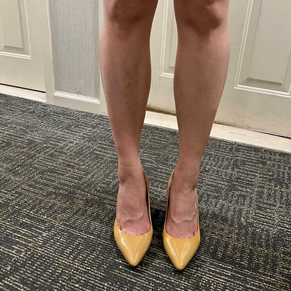lk bennett nude color heels - image 10