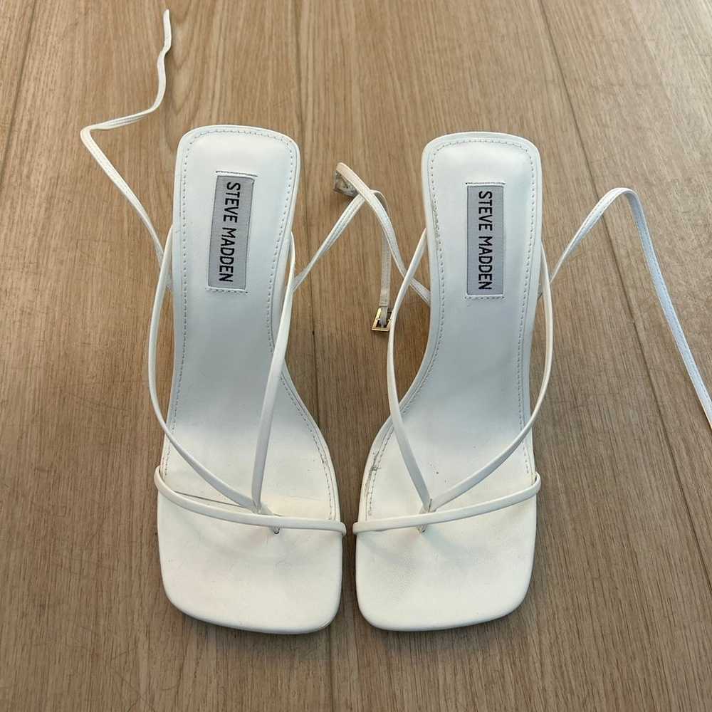White wedge sandal heels - image 1