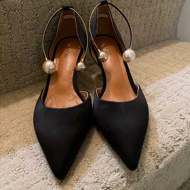 Black Women Pointed Toe Pumps with pearl