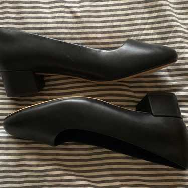 Clarks black leather heel