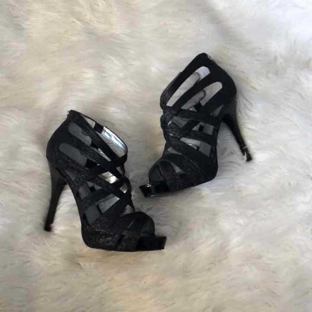 Guess size 8 black strapy heels - image 4